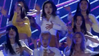 Konser Akhir Musim Gugur Grup Tari Beili Pertunjukan Tari Pembuka Dua Kali "I Can't Stop Me" Tembaka