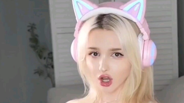 Elina Karimova : 你们心心念念的老婆来了
