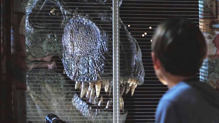 Humans Capture a Giant Tyrannosaurus Rex—But It Goes Berserk, Charges into the City, and Unleashes a