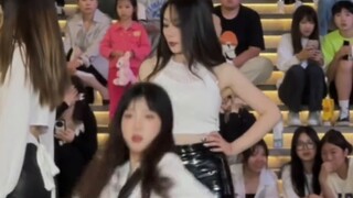 Ai sẵn sàng rơi vào bẫy của chị gái? Umbrella Dance AOA "Bing Bing" phiên bản giới thiệu điệu nhảy c