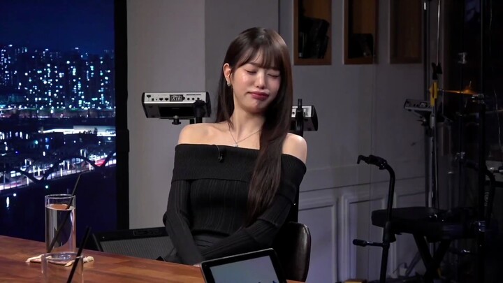 ท่าทางราชินีเต็มตัว