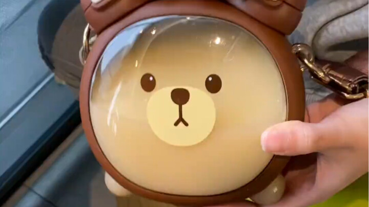 Mengenai pacar saya yang membeli cangkir baru untuk mencegah saya