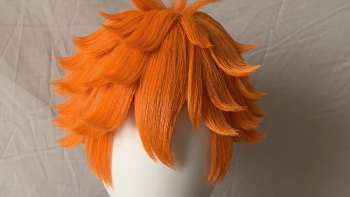 Single mom asks: Will the wig get messy? Me: Please watch the VCR.