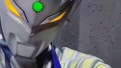 Extremely poor, Cero sets up a stall!