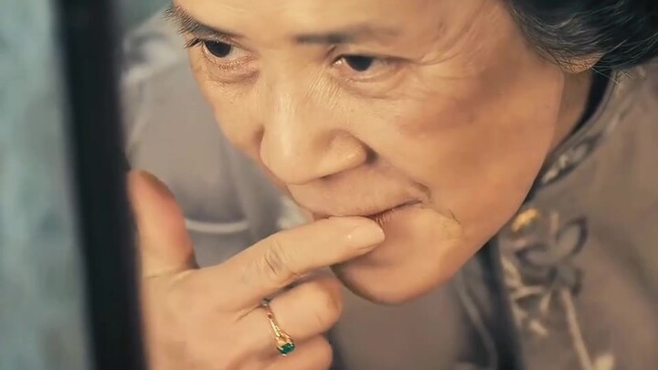Auntie Tao worked as a nanny for 60 years, caring for four generations of the Hua family.