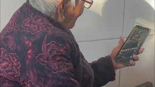 Đây chính là ý nghĩa tồn tại của chiếc điện thoại 499 tệ ấy...