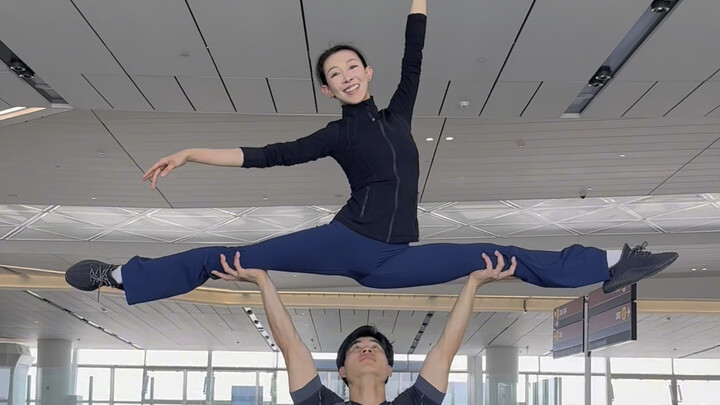 Apa yang akan kamu lakukan jika pesawat terlambat? @Sun Yina - Tim Pejuang Bendera Pertempuran #Trou