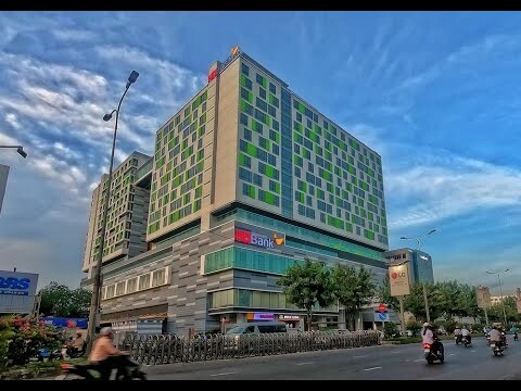 Thi công tòa nhà HOLIDAY INN - REPUPLIC PLAZA CỘNG HÒA