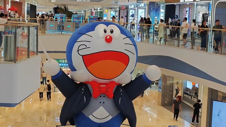 A 10-meter-tall giant Doraemon! Doraemon Nobita's Earth Symphony movie set in a shopping mall!