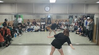 นักเรียนชมรมเต้นคัฟเวอร์เพลง Power Up - Red Velvet