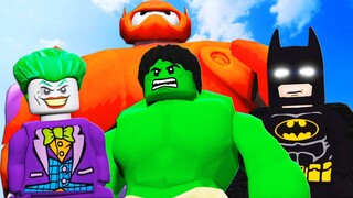 BAYMAX (BIG HERO 6) VS TEAM LEGO (HULK, BATMAN, JOKER)