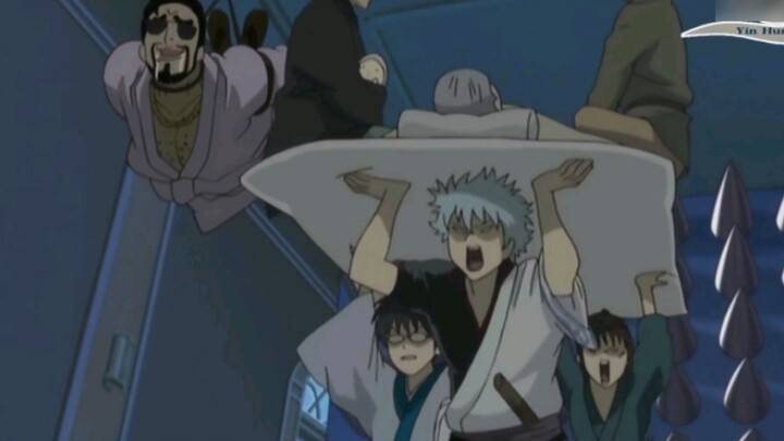 Hati-hati dengan ban berjalan!