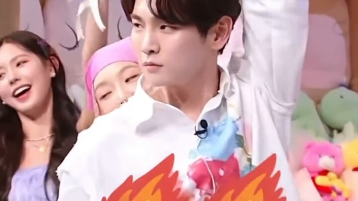 [Taeyeon x KEY] Bản song ca 'Weekend' của Xiao Jin và em gái Xiao Jin đã có mặt với bản cover vũ đạo