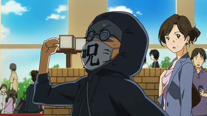 Emi tries to watch Kousei performance