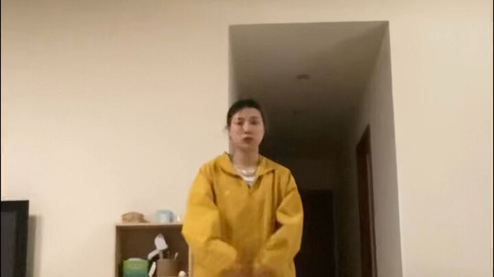 《Red eye》 เวอร์ชันเต้นโดย LOYALCHUMPS ไม่เข้าใจจริงๆ ว่าทำไมถึงไม่ดังเลย... ดูไปพลางๆ กันเถอะทุกคน