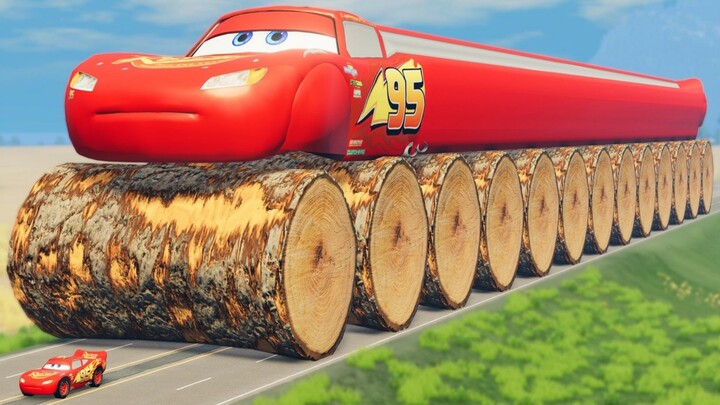 GIANT Long McQueen with HUGE Log Wheels vs Small Lightning McQueen vs HULK Bridge | BeamNG.Drive