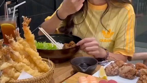 Yuri at jayjay nakakakilig