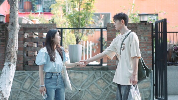 ฉันนึกว่าคุณก็ชอบฉันเหมือนกัน