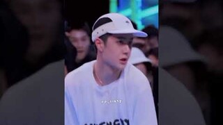 Wang Yibo dancing🕺 #wangyibo #coolguy #dancing