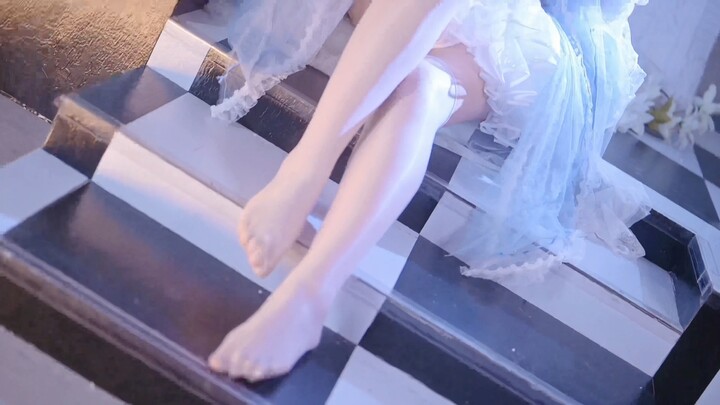 ไม่ใช่ว่า Hi Silk ซื้อ White Silk ไม่ได้นะ แต่มันคุ้มกว่า