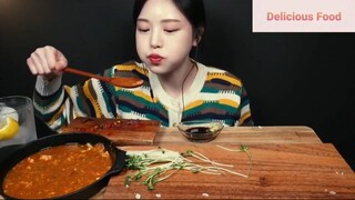 Món Hàn : Thưởng thức sushi bò sống, udon kim chi 4 #mukbang