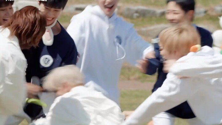 【NCT｜Jisung Melerai Pertengkaran】Grup Pria Dewasa