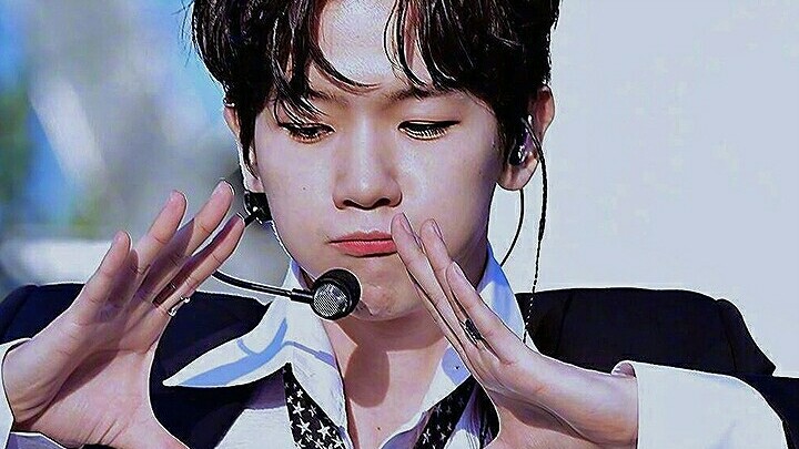 เมื่อคุณได้อยู่กับไอดอล บยอน แบ็กฮยอน ชีวิตประจำวันสุดหยาบคายและไร้ยางอายเหล่านั้น