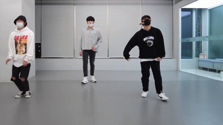 [ONee Brothers Group] Lagu baru NCT U "90's Love" ada di cover, segera rilis di tahun 2020!