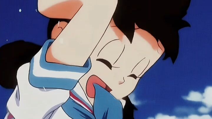 cô ấy tốt hơn em à