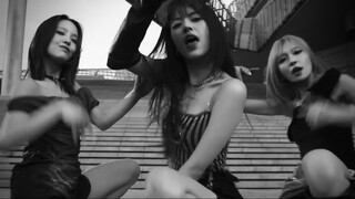 Nizi VILLAIN Performance Video