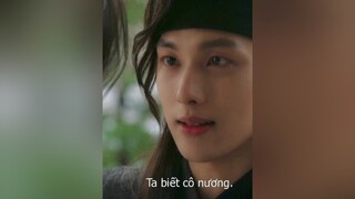 nụ cười nhếch mép của Im Siwan thiệt sự mê người fypシ phimhanquoc kdrama imsiwan imyoona yoona thekinginlove