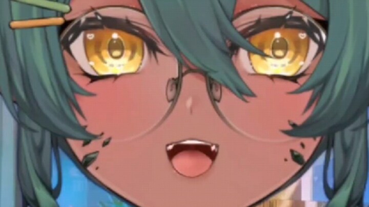 Cô gái cá sấu chỉ đang ăn thôi mà