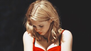 "She and I fled to Stockholm in the middle of the night wearing a red shirt."