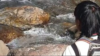 cast netting in Nepal | himalayan trout fishing with handmade cast net |