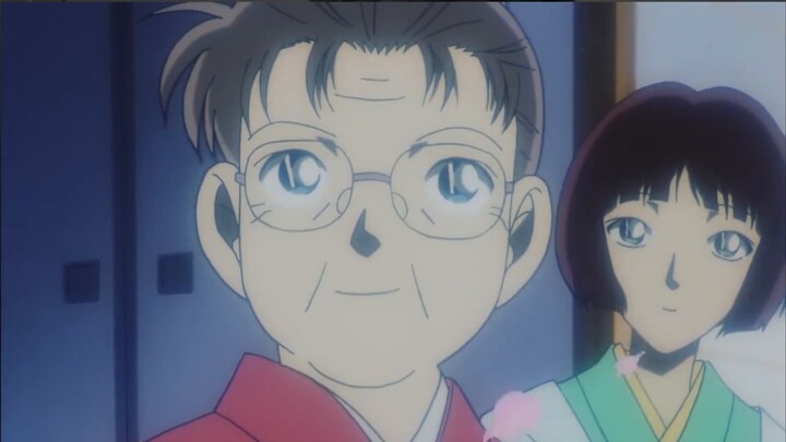 I burst into tears! I wonder who dares to say that Gosho Aoyama can only do bad things!! The story b