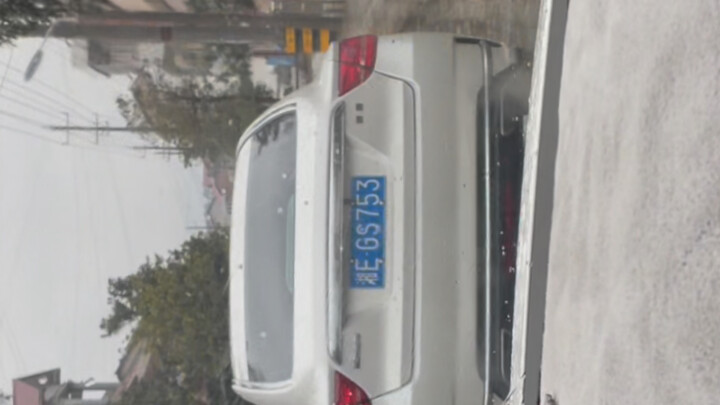 #ShaoyangTrafficPolice | Xiang EG S753: So honored to “meet” you this way!