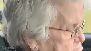 Cinta yang melimpah dari nenek!