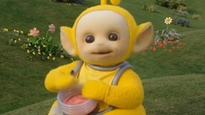 Nona Lala kecil yang bahagia