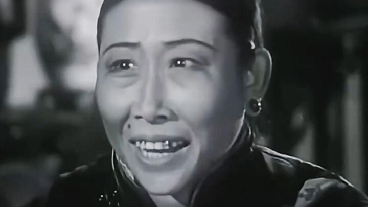 Saat pertama kali menonton, tak paham makna di dalamnya; saat menonton lagi, kau sudah jadi salah sa