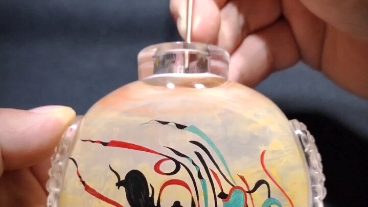 Budaya Tak Benda Lukisan Dalam Botol “Berkelana di Dunia Maya” Menyusuri Tiongkok: Malaikat Terbang 