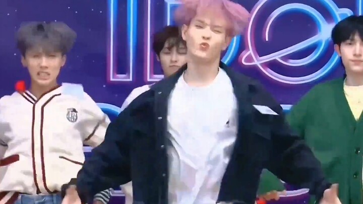[DKZ TOMBOY Studio Version] Is there any more? I love watching it!