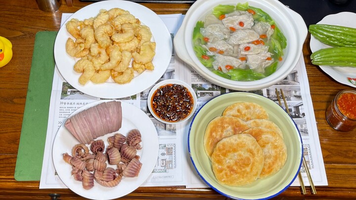 Everyone says the South of the Yangtze River is wonderful; Northeastern aunts are equally amazing.