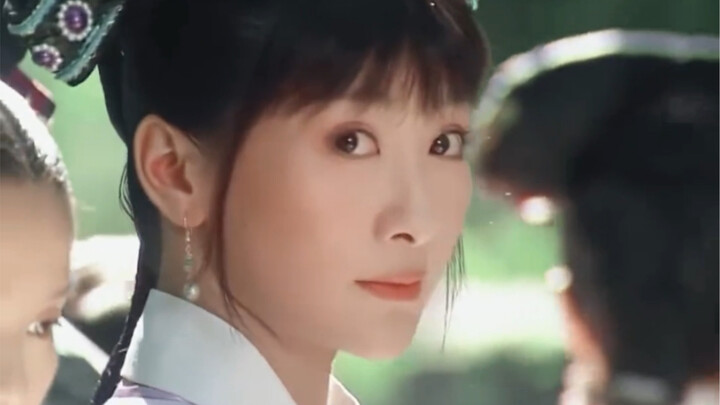 Holy shit—after just 20 minutes of chatting with the director, I already knew this bubbly and outgoi