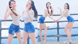 Gadis Jeans Musim Gugur ~ Edisi Kembar "Musim Panas di Kota Kecil" [Qingqing × Shuangshuang]