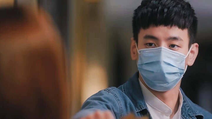 “The CEO Pretends to Be a Baker to Get Close to His Crush…?” [Ren Bin’s Personal Mashup]