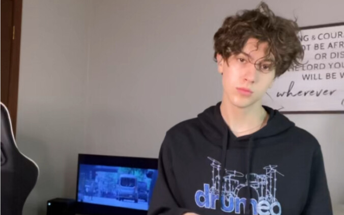 Hôm nay tóc mình như điên!