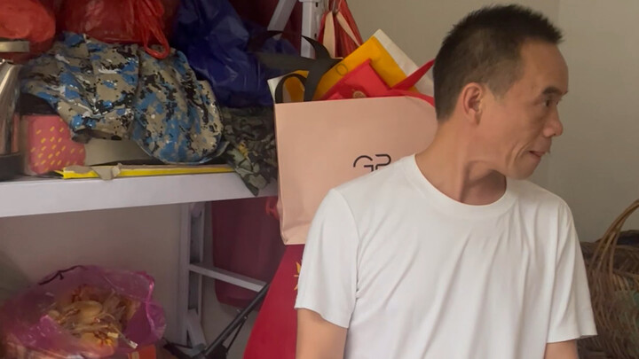 "Chế độ thường ngày ở nhà mùa hè – Phiên bản giáo sư"