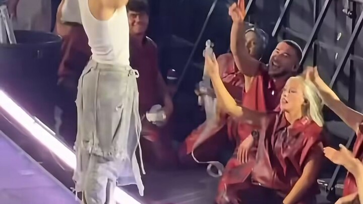 Jimin on stage _bts _JIMIN _btsarmy _btsforever _chicago