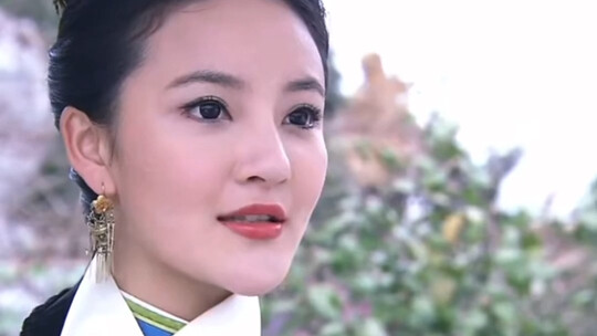 โอรสแห่งราชวงศ์ชิงผู้ได้รับเกียรติจากมารดา ฐานันดรศักดิ์ขององค์ชายสิบสูงเป็นอันดับสองรองจากรัชทายาทเ