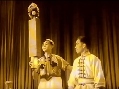 الخدع البهلوانية هي شيء لا يمكنك القيام به حتى لو فهمته، لذا افترض أن قوة الجاذبية التي تؤثر على كل 